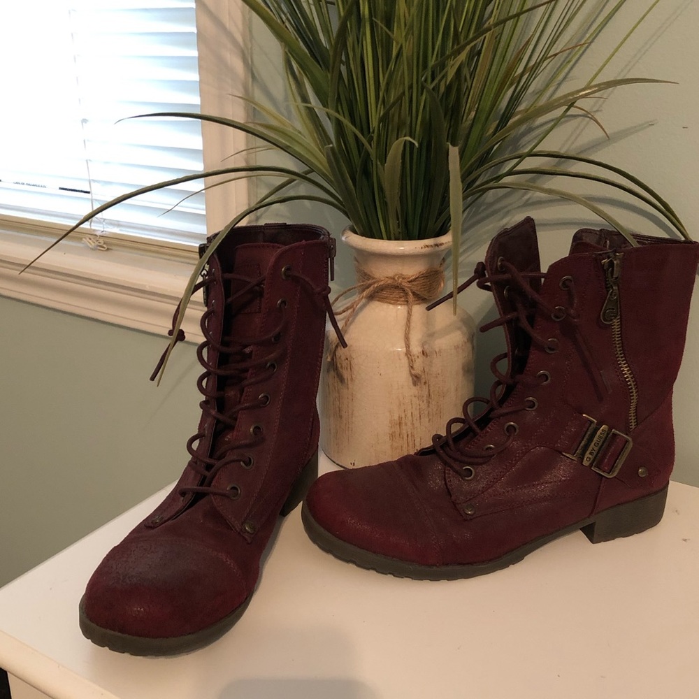 Distressed leather combat boot